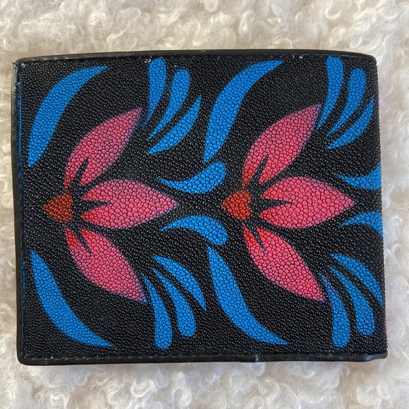 FINDIG Stingray Skin Wallet, NWOT - Picture 9 of 11
